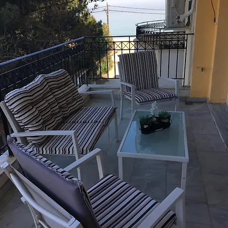 Apartment Zukhra Beach
